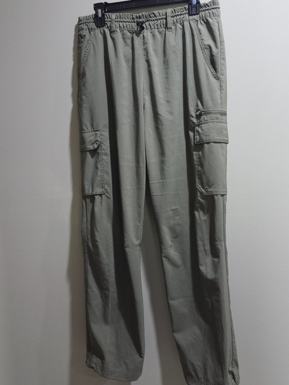 Columbia Women's Skien Valley Cargo Pants medium
